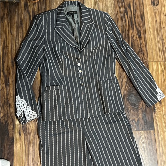 Escada gray and White Pinstripe Two-Piece Pantsuit - Picture 2 of 12